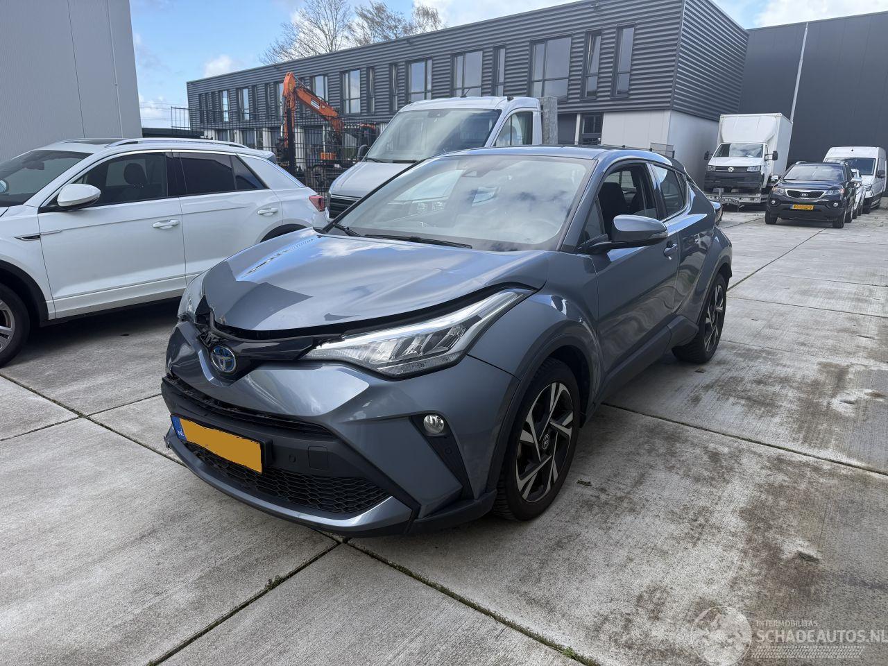 Toyota CH-R 2.0 HYBRID DYNAMIC-CAMERA-NAVI-PDC-CRUISE