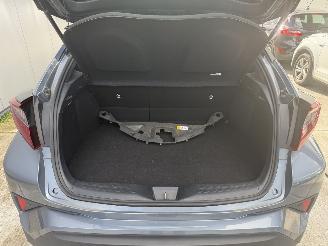 Toyota CH-R 2.0 HYBRID DYNAMIC-CAMERA-NAVI-PDC-CRUISE picture 11