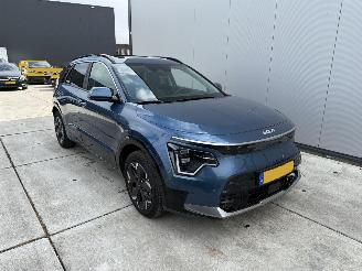 skadebil auto Kia Niro e-Niro Executive Line 64.8 kWh-SCHUIFDAK-LEDER-CAMERA-NAVI 2024/4