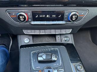 Audi Q5 55 TFSI e QUATRO S-LINE- COMPETITION-LUCHTVERING-PANO-360 CAMERA picture 8