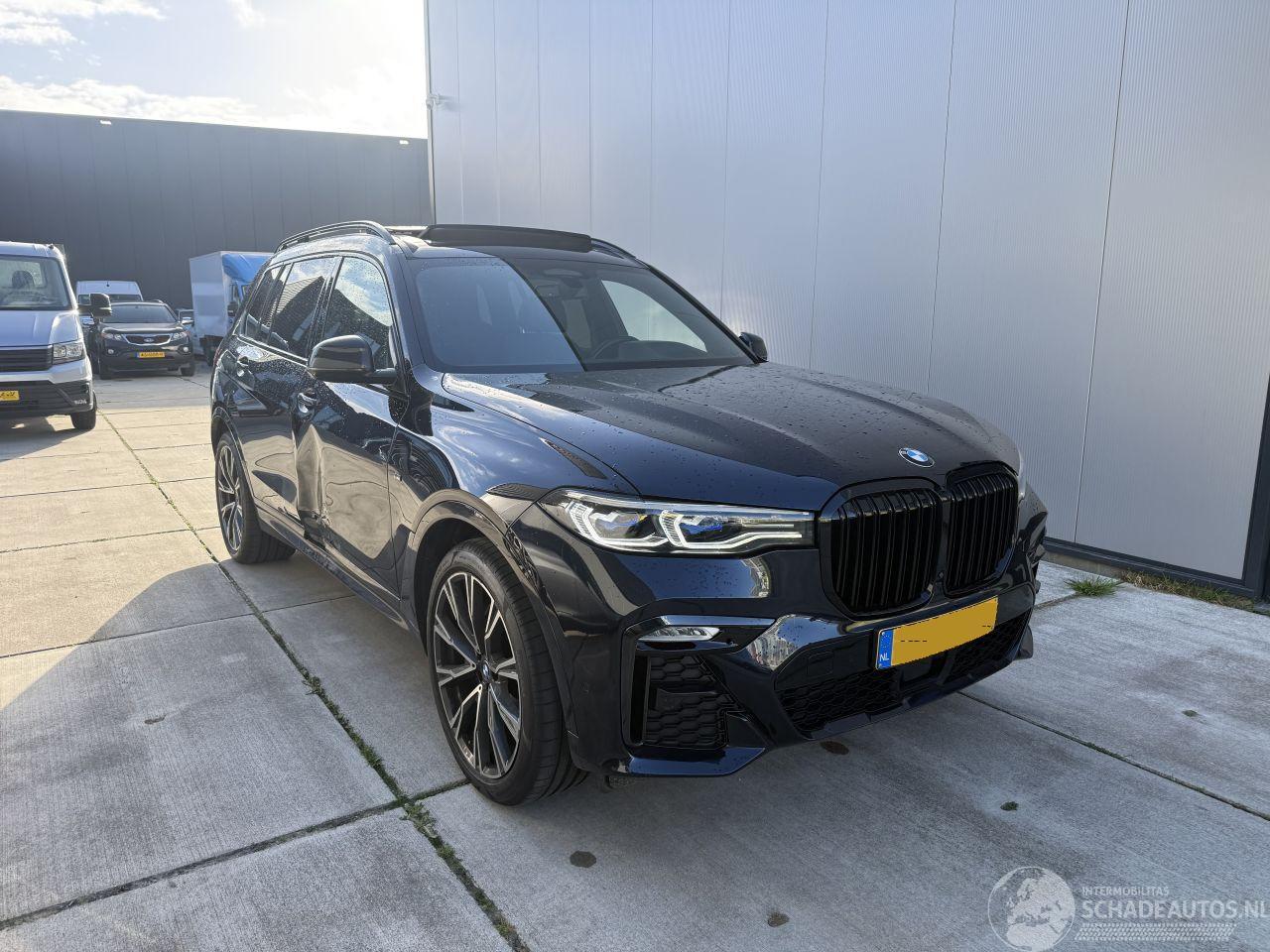 BMW X7 xDrive 40i High Executive -PANO-LEDER-360 CAMERA-4 Wielbesturing