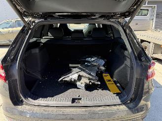 Skoda Kodiaq 1.5 TSI PHEV SPORTLINE Business-PANO-CAMERA-NAVI picture 11