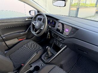 Volkswagen Polo 1.0 MPI 80 PK-CRUISE-PDC-APP picture 6