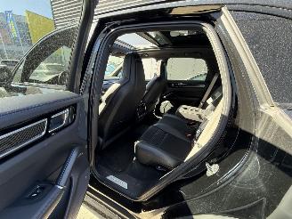 Porsche Cayenne 3.0 E-Hybrid Platinum Edition PANO - BOSE - KEYLESS picture 9