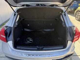 Mercedes GLA 200 d Prestige -AUTOMAAT-PANO-PDC-NAVI picture 11