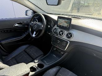 Mercedes GLA 200 d Prestige -AUTOMAAT-PANO-PDC-NAVI picture 6
