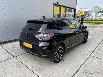 Renault Clio 1.6 E-Tech Full Hybrid 145 Techno CAMERA - NAVI - KEYLESS picture 5