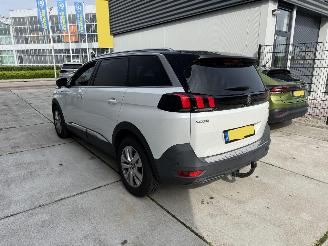 Peugeot 5008 1.6 e-THP GT-line AUT 7-PERSOON - NAVI - CAMERA - KEYLESS picture 4