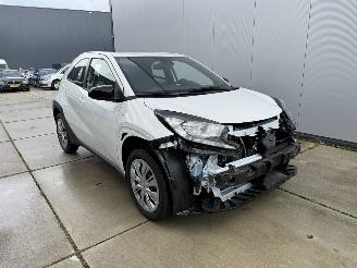 Toyota Aygo X -1.0 VVT-iMT Play -CAMERA-NAVI picture 2