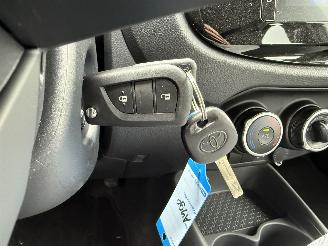 Toyota Aygo X -1.0 VVT-iMT Play -CAMERA-NAVI picture 18