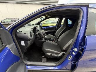 Toyota Aygo X- 1.0 VVT-i MT PLay CAMERA-PDC picture 8