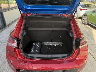 Peugeot 208 1.2 Hybrid 110 e-DCS6 Allure-CAMERA-NAVI-CLIMA picture 10