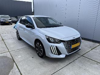Peugeot 208 1.2 Hybrid 110 e-DCS6 Allure-CAMERA-NAVI-CLIMA-PDC picture 2