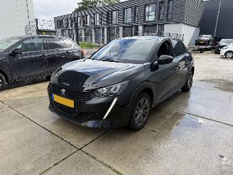 Voiture accidenté Peugeot 208 EV Allure Pack 50 kWh-NAVI-CAMERA-PDC 2023/5