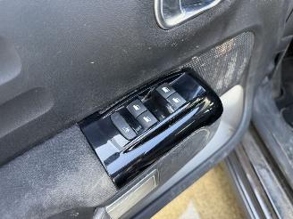 Citroën C3 1.2 PureTech Feel -AIRCO-PDC-NAVI-CRUISE picture 13