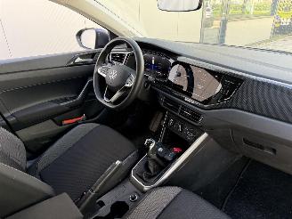 Volkswagen Taigo 1.0 TSI Life EDITION-NAVI-PDC-CAMERA-KEYLESS picture 6