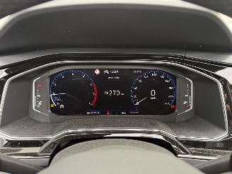 Volkswagen Polo 1.0 TSI R-LINE-PANO-CAMERA-PDC-NAVI-CRUISE picture 19