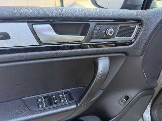 Volkswagen Touareg 3.0 TDI HIGHLINE-  4X4  LEDER-PANO-CAMERA-PDC picture 14