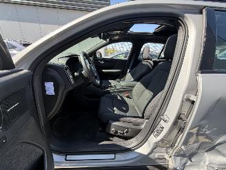 Volvo XC40 RECHARGE 82KWH SINGLE MOTOR EXTENDED RANGE ULTIMATE picture 8