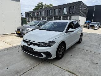krockskadad bil auto Volkswagen Polo 1.0tsi LIFE NAVI - CAMERA - PDC 2024/7