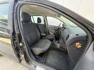 Dacia Logan 0.9 TCe LPG-G3 SL Royaal 90PK - CAMERA - NAVI picture 12