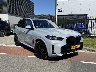 Unfallwagen BMW X5 xDrive50e HUD - SKYLOUNGE - IONIC GLOW - BOWERS&WILKINS 2024/2