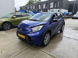 Avarii autoturisme Toyota Aygo X 1.0VVT-i MT PLAY PDC - CAMERA - AIRCO 2025/8