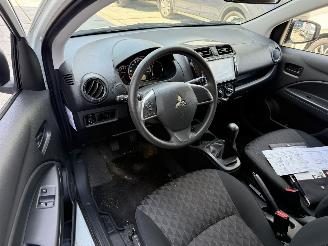 Mitsubishi Space-star 1.2 COOL+ 71PK - AIRCO - CENTRAAL picture 3