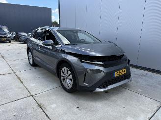 uszkodzony samochody osobowe Skoda Elroq 85 Business Edition Tour 286PK - NAVI - CAMERA - LED 2025/8