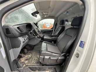 Opel Vivaro 1.5 CDTI L2H1 Edition 102PK - AIRCO - 6BAK picture 8