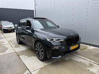 BMW X7 xDrive 40i Higfh EXE M-Pakket-HUD-4 WHEEL DRIVE-BOMVOLLE AUTO picture 2