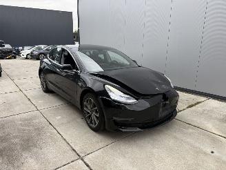 Avarii autoturisme Tesla Model 3 LONG RANGE RWD 75 kWh -CAMERA-NAVI-PANO-LEDER 2019/12