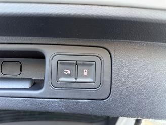BYD Seal U 1.5 DM-i FWD PHEV Boost PANO - 360 CAMERA - KEYLESS - HUD picture 11