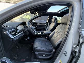 BYD Seal U 1.5 DM-i FWD PHEV Boost PANO - 360 CAMERA - KEYLESS - HUD picture 8