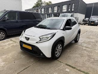 skadebil auto Toyota Aygo X-1.0 VVT-i MT First-CLIMA-CAMERA-CRUISE 2022/8