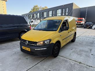 damaged passenger cars Volkswagen Caddy 1.6 TDI DSG-AIRCO 102 PK 2017/7