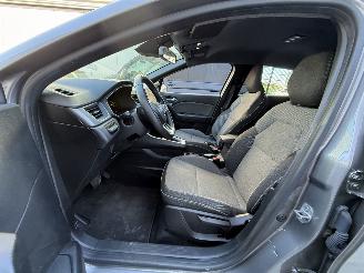 Renault Captur 1.6 E-Tech HYBRID 145 Techno -CAMERA-NAVI-PDC-LED picture 8