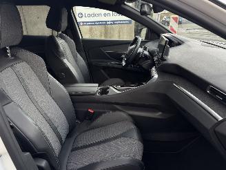 Peugeot 3008 1.6 Hybrid 225 Allure Pack Business picture 14