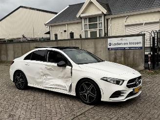 Mercedes A-klasse 200 163Pk Automaat AMG Pakket Pano Launch Edition Premium picture 2
