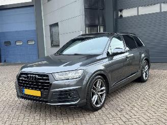 Auto incidentate Audi Q7 3.0 TDI Quattro 7Persoons S-Line Pano Bose 2016/5