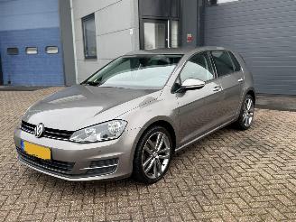 skadebil auto Volkswagen Golf 1.2 TSI 110Pk DSG Automaat 2016/9