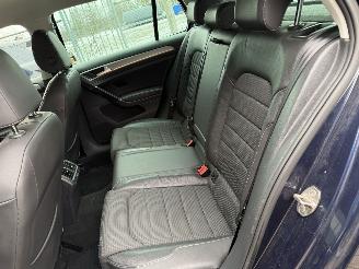 Volkswagen Golf 1.2 TSI R-Line 5Deurs Navi picture 12