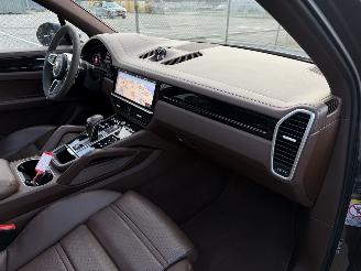 Porsche Cayenne 3.0 E-HYBRID 422Pk Pano Bose 360Camera Head-Up picture 17