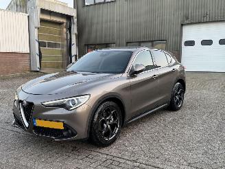 Avarii autoturisme Alfa Romeo Stelvio 2.2D Super 179Pk Automaat 2017/9