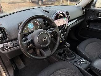 Mini Countryman 1.5 Cooper S E ALL4 220Pk Hybrid Chili Automaat Pano picture 9