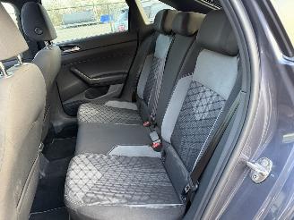 Volkswagen Taigo 1.0 TSI DSG R-Line Pano picture 17