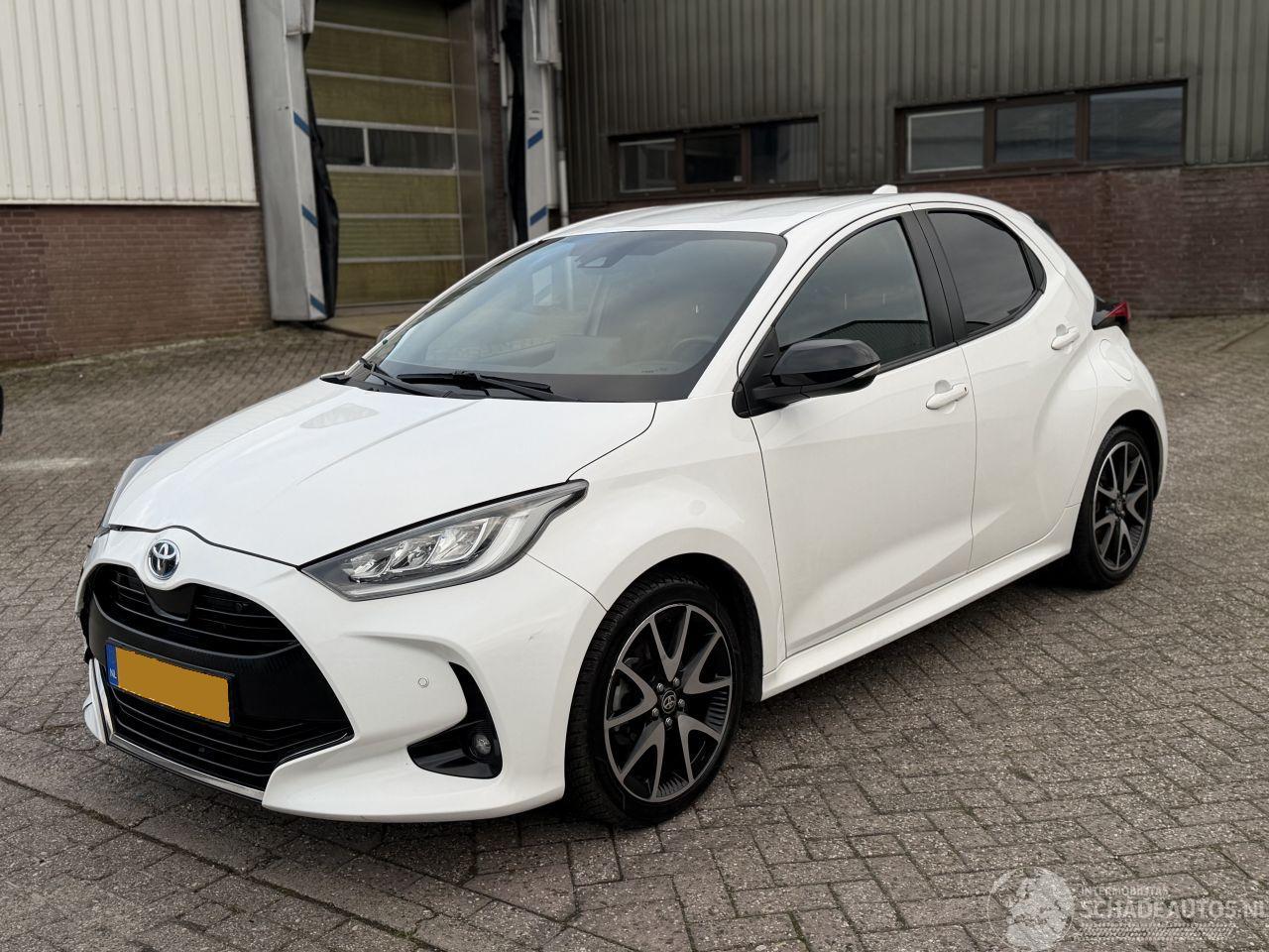 Toyota Yaris 1.5 Hybrid Executive NAP Nederlandse Auto Keyless