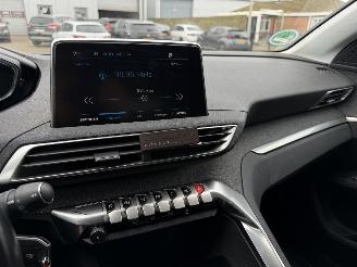 Peugeot 3008 1.6 BlueHdi Automaat Geen Schade Allure picture 9