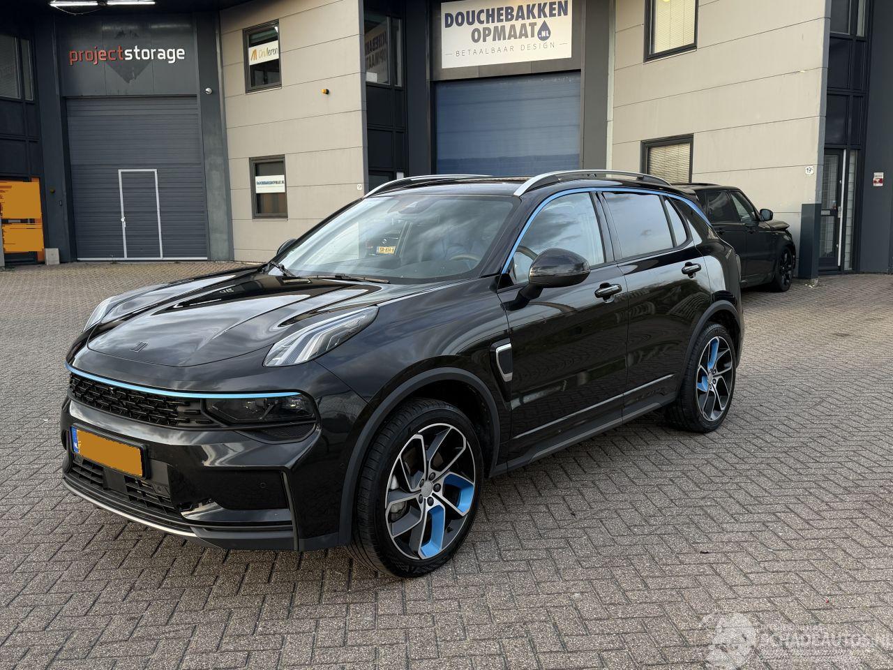 Lynk & Co 01 1.5 Hybrid Nap Nederlandse Auto Pano Zwarte Hemel