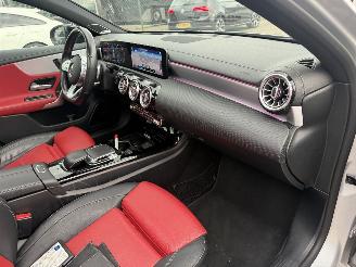 Mercedes A-klasse 220D 190Pk AMG Pakket Pano Burnmester Memory Head-Up picture 10